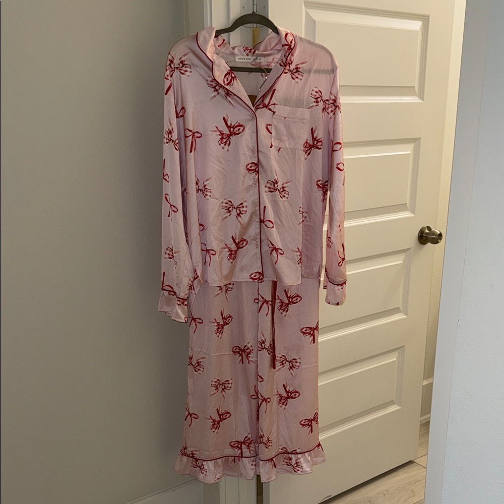 Altar'd State Pink and Red Bow Print Top